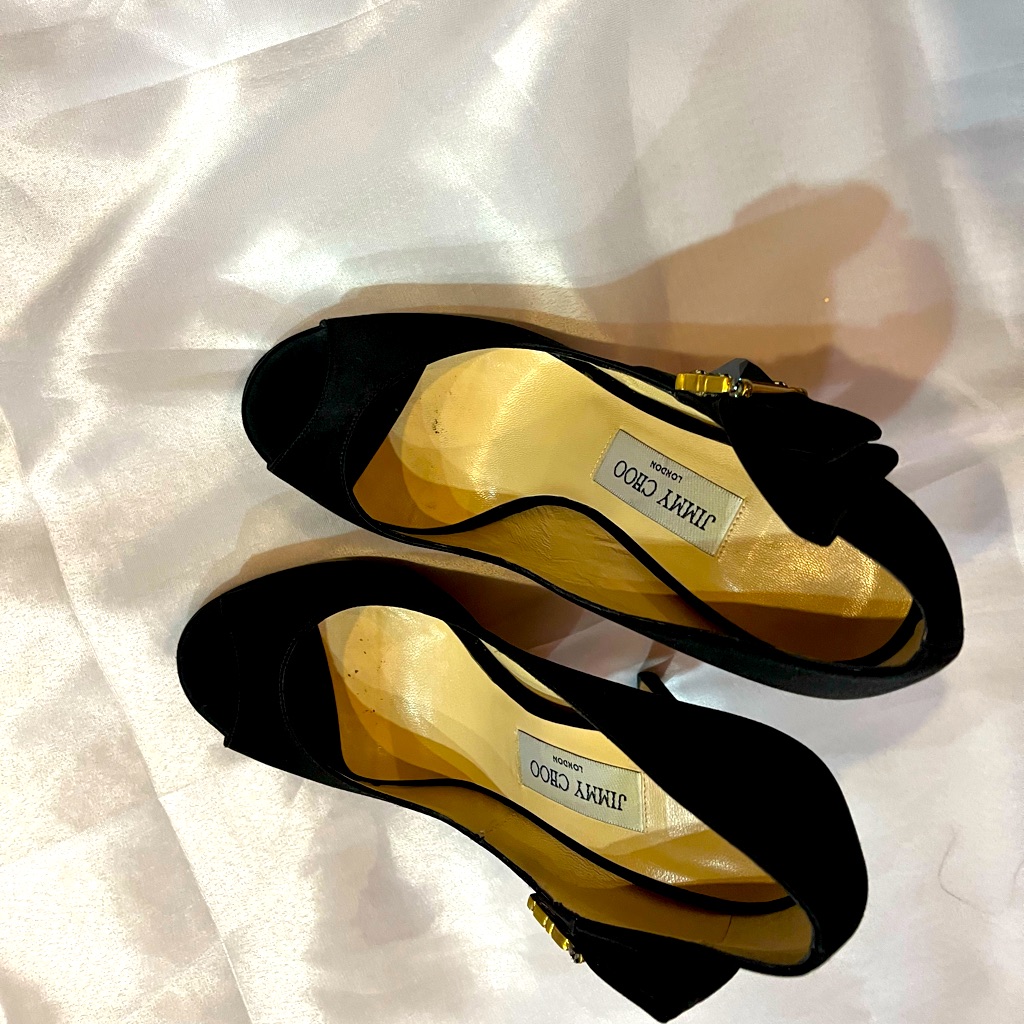 Jimmy Choo Pumps In Black Suede